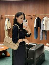 Picture of Bottega Veneta Handbags _SKUfw239931232fw